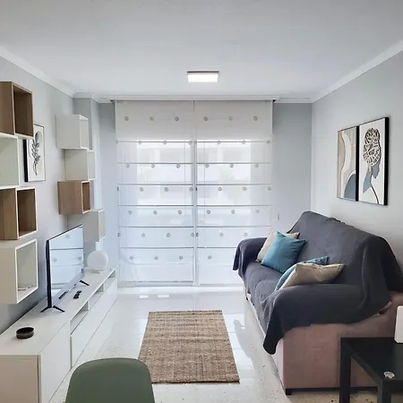 Apartment Cristimar Roja *
